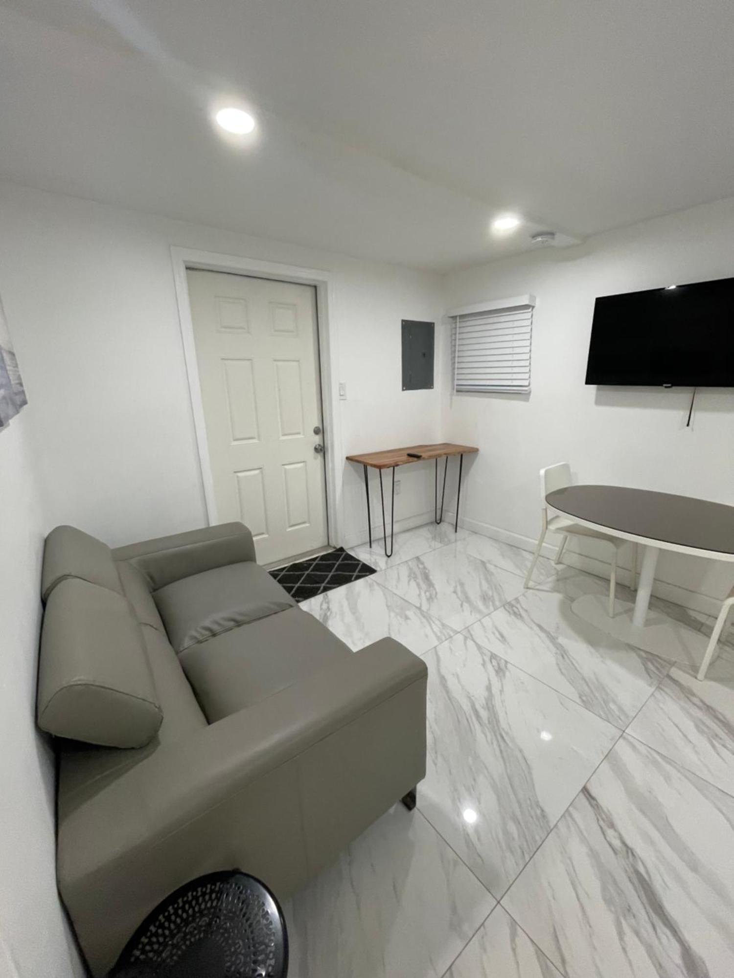 Downtown Ftl Apartments On The River Fort Lauderdale Exterior foto